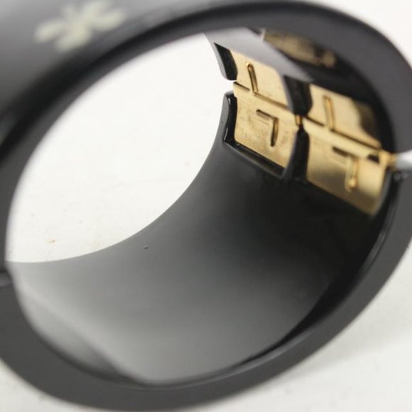 Chanel 05A Black Tree Clover CC Charm Cuff Bangle - Picture 12 of 12